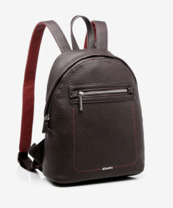 mochila con bolsillo delantero de la marca abaccino clásica en color marron